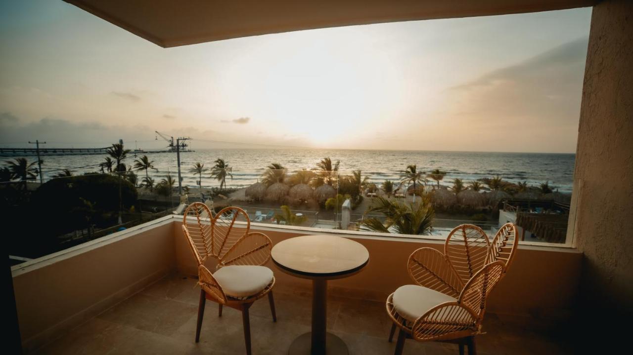Loa Tolu By Bernalo Hotels Exterior foto